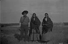 Indians at Du Brochet, Raindeer Lake, [Man.] 1924