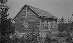 Indian shack, Hardisty Lake, N.W.T 1925