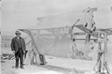 Drying fish nets, Little George Islands, Lake Winnipeg, Man 1915