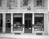 Le magasin de William James Topley au 132, rue Sparks 1911