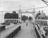 The Dufferin Gates, Canadian National Exhibition, Toronto, Ontario n.d.