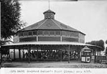 Merry-Go-Round, Hanlans Point, Ont. Aug. 4, 1928 4 August 1928.
