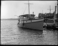 Cabin cruiser "Wyndora" at Hudson, P.Q., 1937. 1937