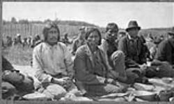 [Treaty 9] Indians at Fort Hope, [Ont.] [1905]