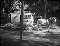Delivery wagon, Silver Wood's Dairy Products, Prince Arthur Avenue. 16 June 1947
