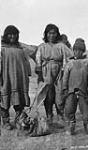 [Coppermine River Inuit women and children] Original Title: Coppermine River Eskimos. 1928