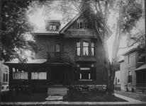 Mc Arthur's residence, Somerset St. Ottawa, Ont., ca.1900-1925 ca. 1900-1925.
