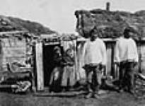 Groupe d'Inuits août 1886