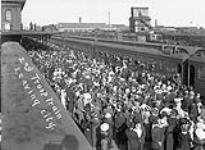 91st Elgin Overseas Battalion en route to England via Michigan Central Railroad, St. Thomas, Ontario, Canada, June 1916. June 1916.