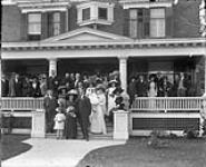 Miss G. Clemow wedding group. Sept. 1910