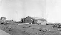 Pensionnat indien, résidence pour garçons, District de Mackenzie, Shingle Point, Yukon  1930.