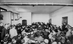 Charles Fitzpatrick addressing the jury during the trial of Louis Riel 1885.