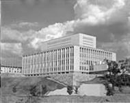 The Public Archives of Canada and the National Library building, 395 Wellington Street, Ottawa, Ontario [graphic material] 1967