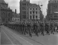 Parade in Amsterdam for Queen Wilhelmina's return by Canadian Troops and Dutch organisations - Regt. de Chaudières march past  June 28, 1945.