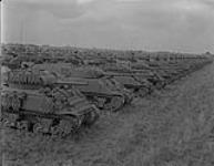 5CAD tanks, men in the tanks, Western Europe. 0000