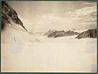 Down the King Glacier [Graphic material] 1925.
