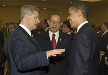 [Prime Minister Stephen Harper chats with US President Barack Obama and Prime Minister of Jamaica Bruce Golding during a reception at the Summit of the Americas in Port of Spain, Trinidad and Tobago] 17 April 2009