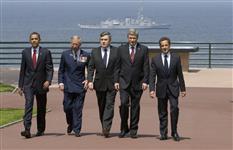 [Prime Minister Stephen Harper, US President Barack Obama, Britain's Prince Charles, British Prime Minister Gordon Brown, and French President Nicolas Sarkozy arrive at the American Cemetery at Colleville-sur-Mer, near Caen, Western France] 6 June 2009