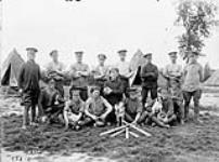 Équipe de baseball (Ambulance de campagne no 3), juillet 1916 Juillet 1916