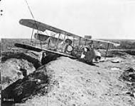 [Damaged Airco D.H.2 aircraft of the Royal Flying Corps near Pozieres, France, November 1916.] Nov., 1916.