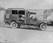 A Canadian Red Cross ambulance which was hit twice within six months juil. 1917