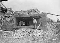 Boche gun emplacement near Lens. September, 1917 Sep., 1917.
