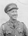 Le major Georges P. Vanier du 22e Bataillon. Il est devenu le dix-neuvième gouverneur général du Canada, poste qu'il a occupé de 1959 à 1967 June, 1918.