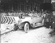 The arrival of the French Commandant in Valenciennes. November, 1918 November 1918.