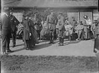 His Majesty the King at Canadian Hospital, Taplow England 1914-1919