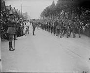 H.R.H. The Duke of Connaught inspects O.T.C. in England 1914-1919