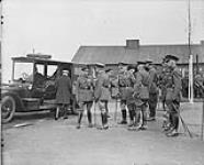 H.M. The King inspecting the Canadians at Bramshott, May 1918 MAY 1918