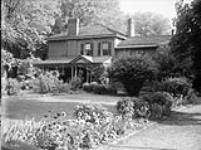Residence of Sir Mackenzie Bowell [ca. 1911].