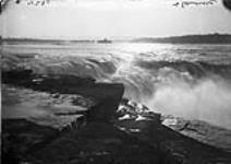 Old Chaudiere Falls [between 1868-1923].
