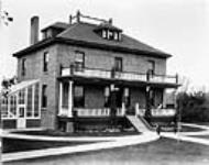 Mr. T.E. Baker's Home 1868-1923