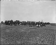 Delegates visiting Demonstration farm - (No.) 24 (C.P.R. (Canadian Pacific Railway)) 1868-1923