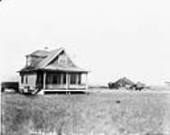 Homestead 8 miles east of Gleichen (Alta.) (No.) (5 ($C.P.R. (Canadian Pacific Railway)$) n.d.