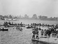 Regatta on the Ottawa River during the visit of Their Royal Highnesses the Duke and Duchess of Cornwall and York 23 septembre 1901.