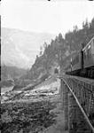 Pont du Chemin de fer Canadien Pacifique enjambant le White's Creek, Fraser Canyon (Colombie-Britannique) 4 octobre, 1901.