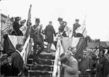 [Visit of T.R.H. The Duke and Duchess of Cornwall and York to Berlin, Ont.] October 12, 1901.