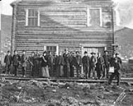 Dawson Daily News Staff photograph 7 Ot. 1899