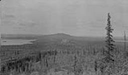 Hottah Lake Mines (Hargreaves) Pitchblende workings and large quartz dyke, Beaverlodge Lake, N.W.T 1935