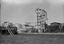 Cracking Plant, Canadian Oil Refineries Ltd., Petrolia, Ont July, 1936