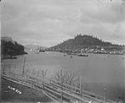 Harbour Apr. 1898