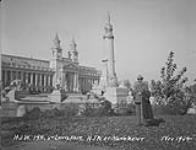 St. Louis Fair. H.J.W. at monument Nov. 1904