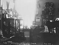 Our Parlor, Winnipeg, Man. [H.J. Woodside's] Aug. 1905