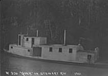 "Quick" on Stewart River 1901