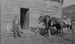 Fort St. John Post Office, [B.C.] Tp. 83-18-6 1918