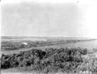 Down S. Saskatchewan river, looking N.E. From E. 29 Tp.24-5-3 [about 5 mi. S.W. of Elbow, Sask.] 1923