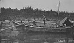 Skin boat - Loucheaux [Loucheux] Indians - Ft. Norman, N.W.T 1921