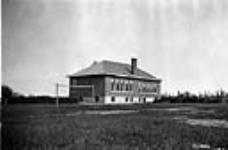 Tp. 8-11-2 School house Griffin [Sask.] 1924